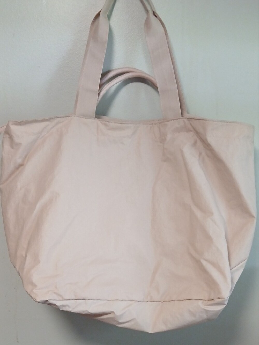 VSX Blush Pink Tote with Patterned Logo - Picture 5 of 6